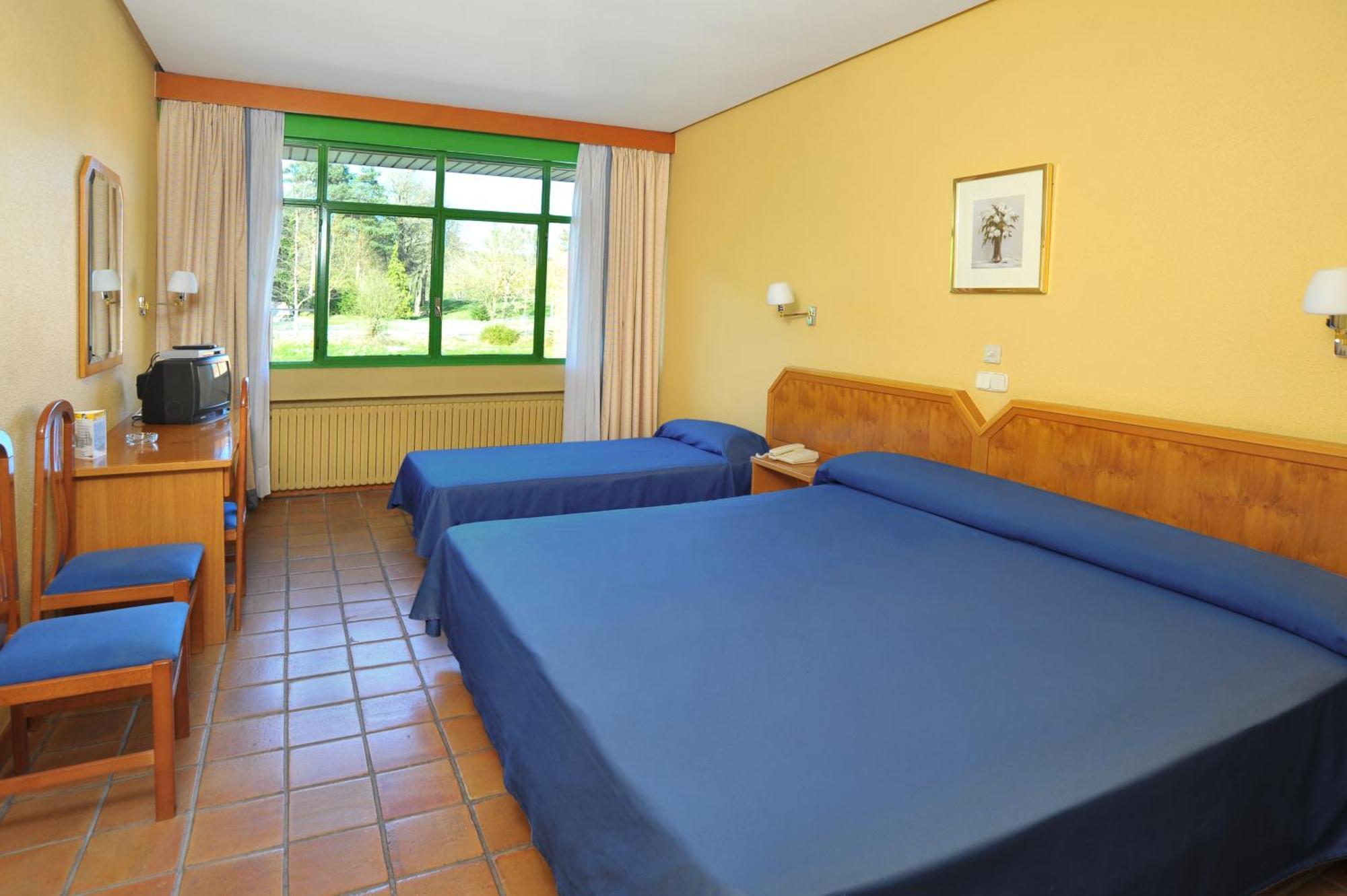 AS Hoteles Altube Zuia Zimmer foto